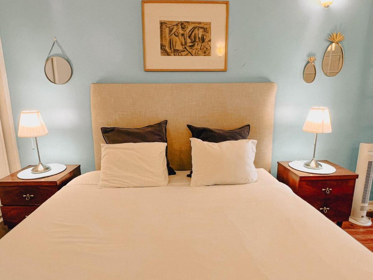 Apartamento Charming 5 Bedroom In Traditional *